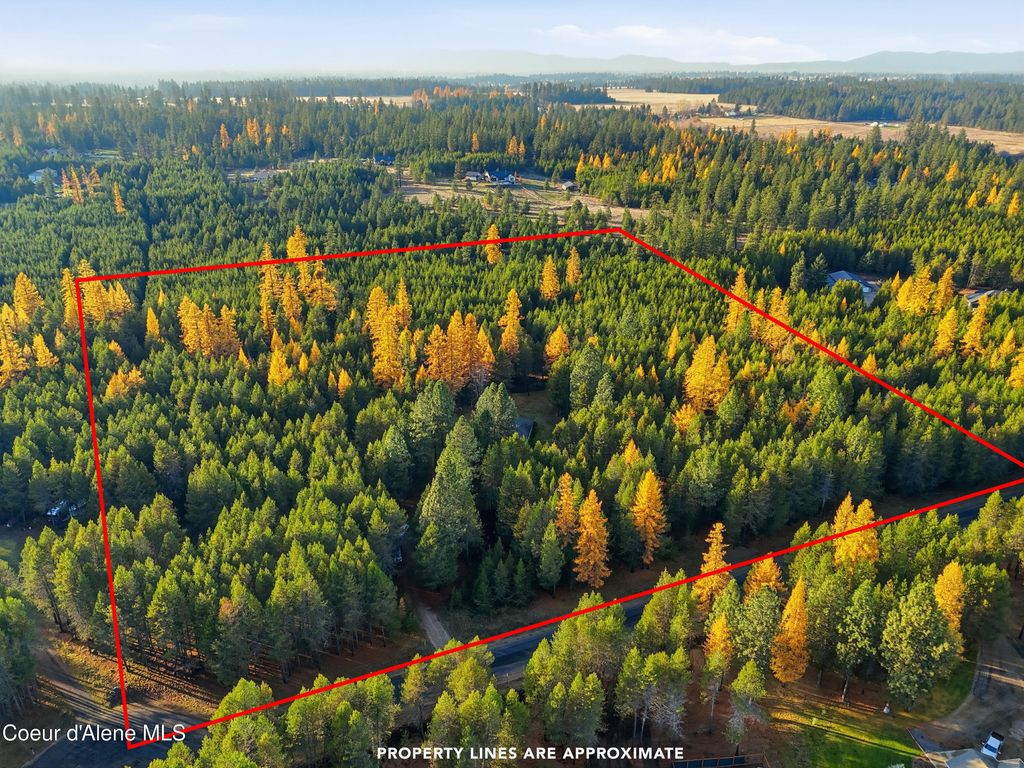 Photo of 105 Saltz Ln, Deer Park, WA 99006 (MLS # 26-913)