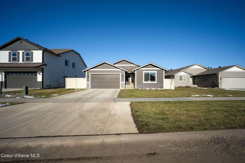 Photo of 5995 Dayton Ave, Rathdrum, ID 83858 (MLS # 26-835)