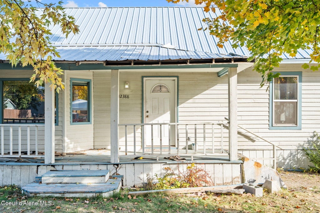 Photo of 32388 6th AVE, Spirit Lake, ID 83869 (MLS # 26-10440)