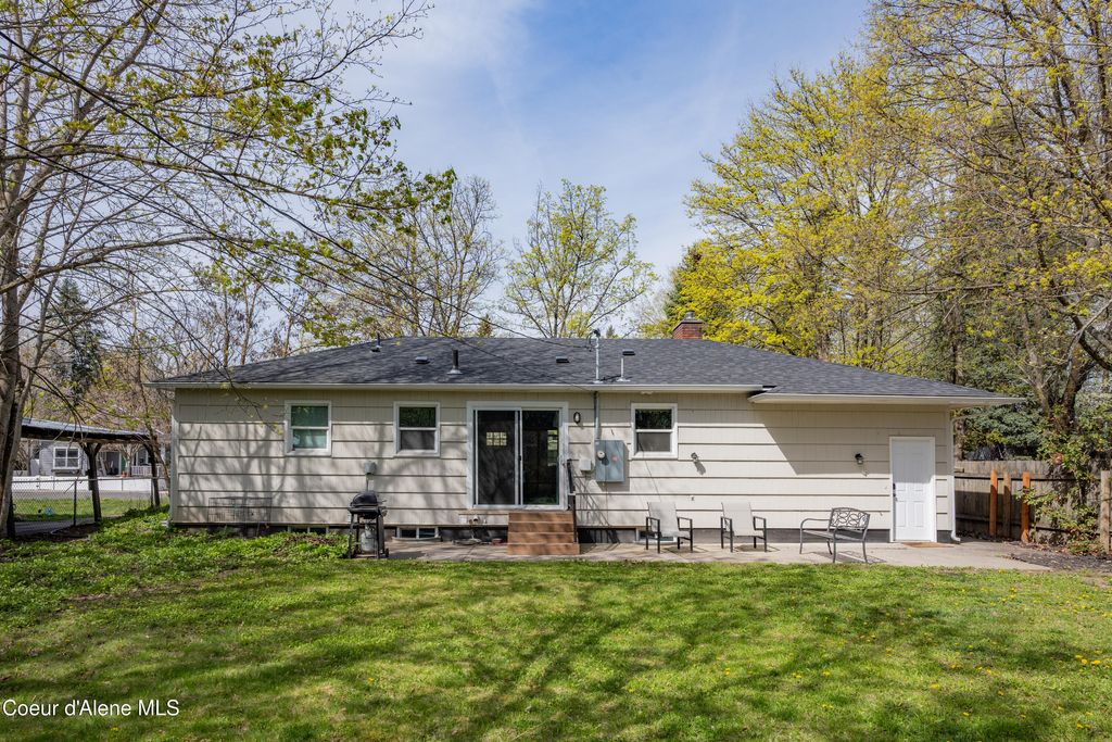 Photo of 1004 7th ST, Coeur dAlene, ID 83814 (MLS # 26-4415)