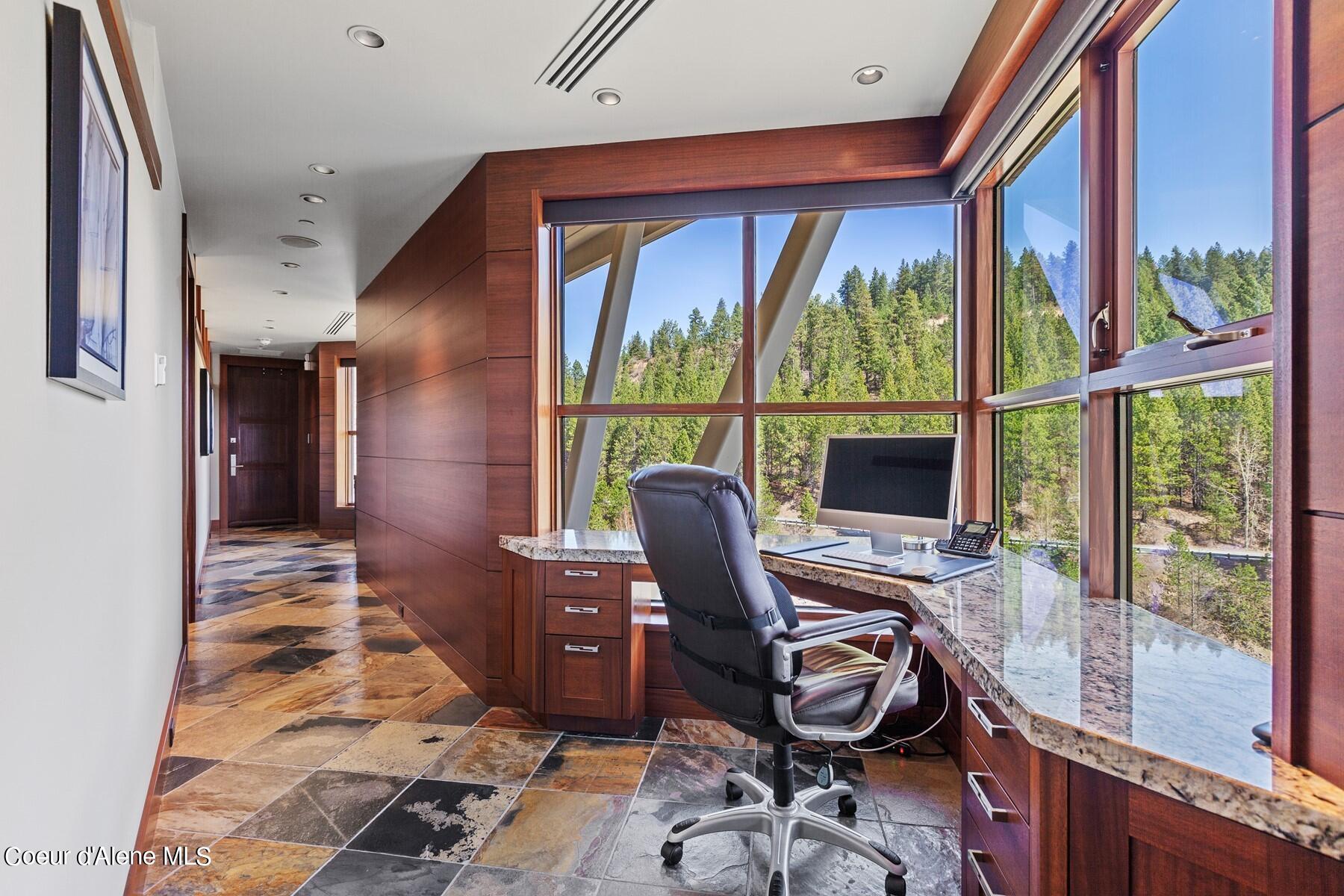 2051 S Island Green, Coeur d'Alene, Idaho image 34