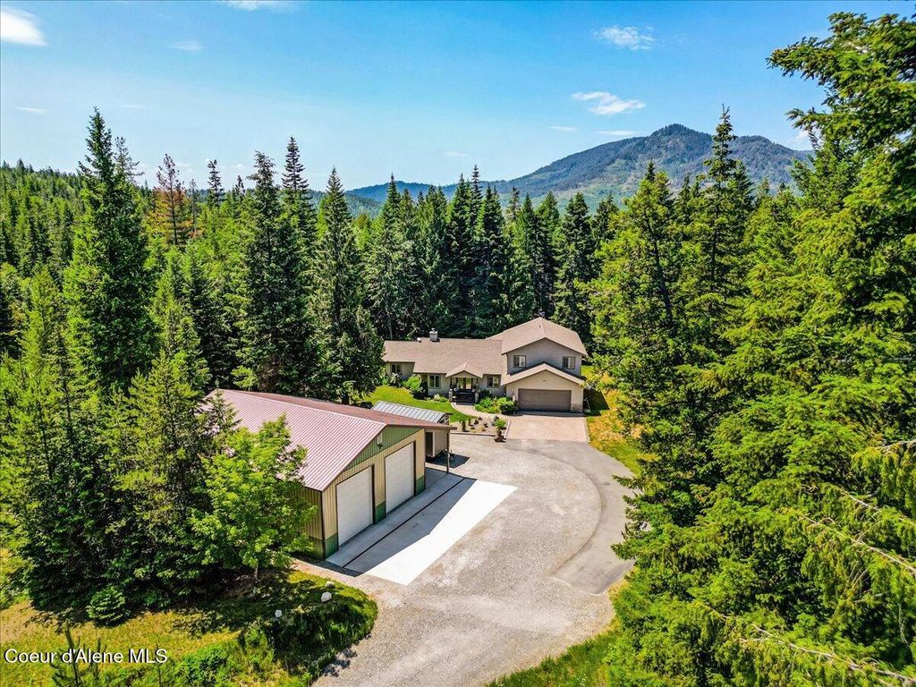 Photo of 438 Berry Hill Hill, Cocolalla, ID 83813 (MLS # 25-6324)
