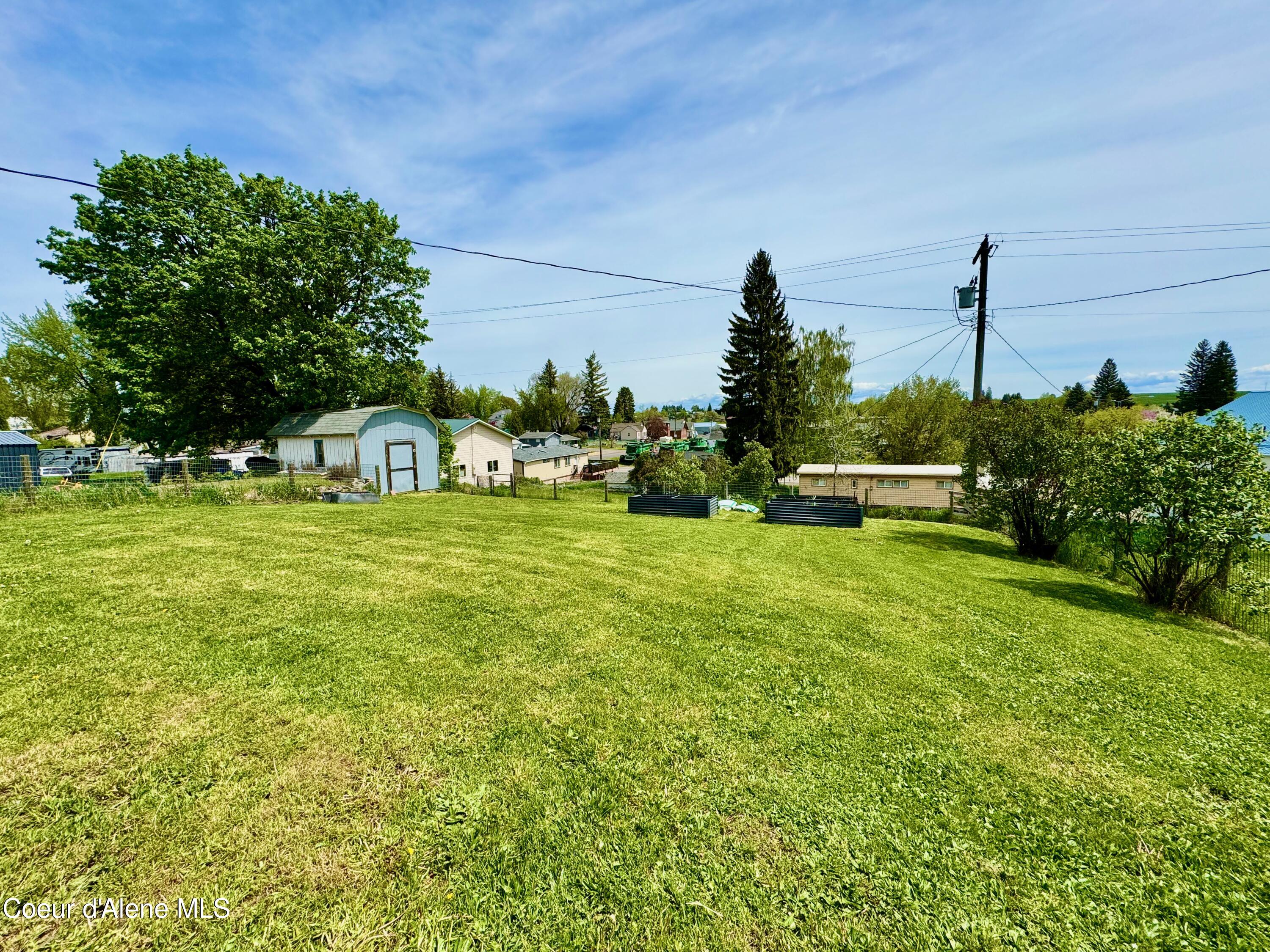 305 Walnut St, Nezperce, Idaho image 31