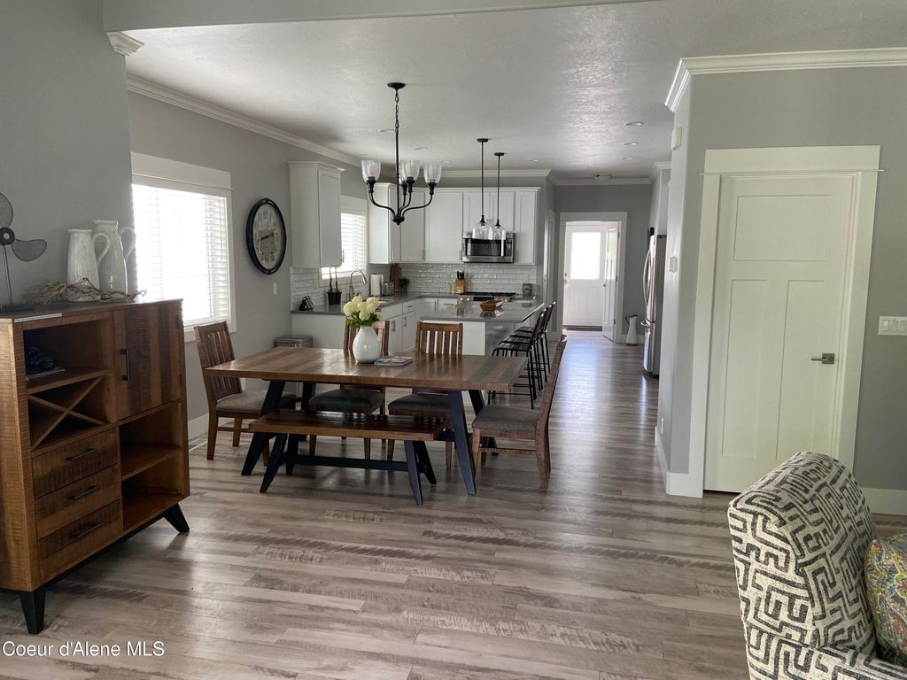 Photo of 410 18TH St, Coeur dAlene, ID 83814 (MLS # 24-165)