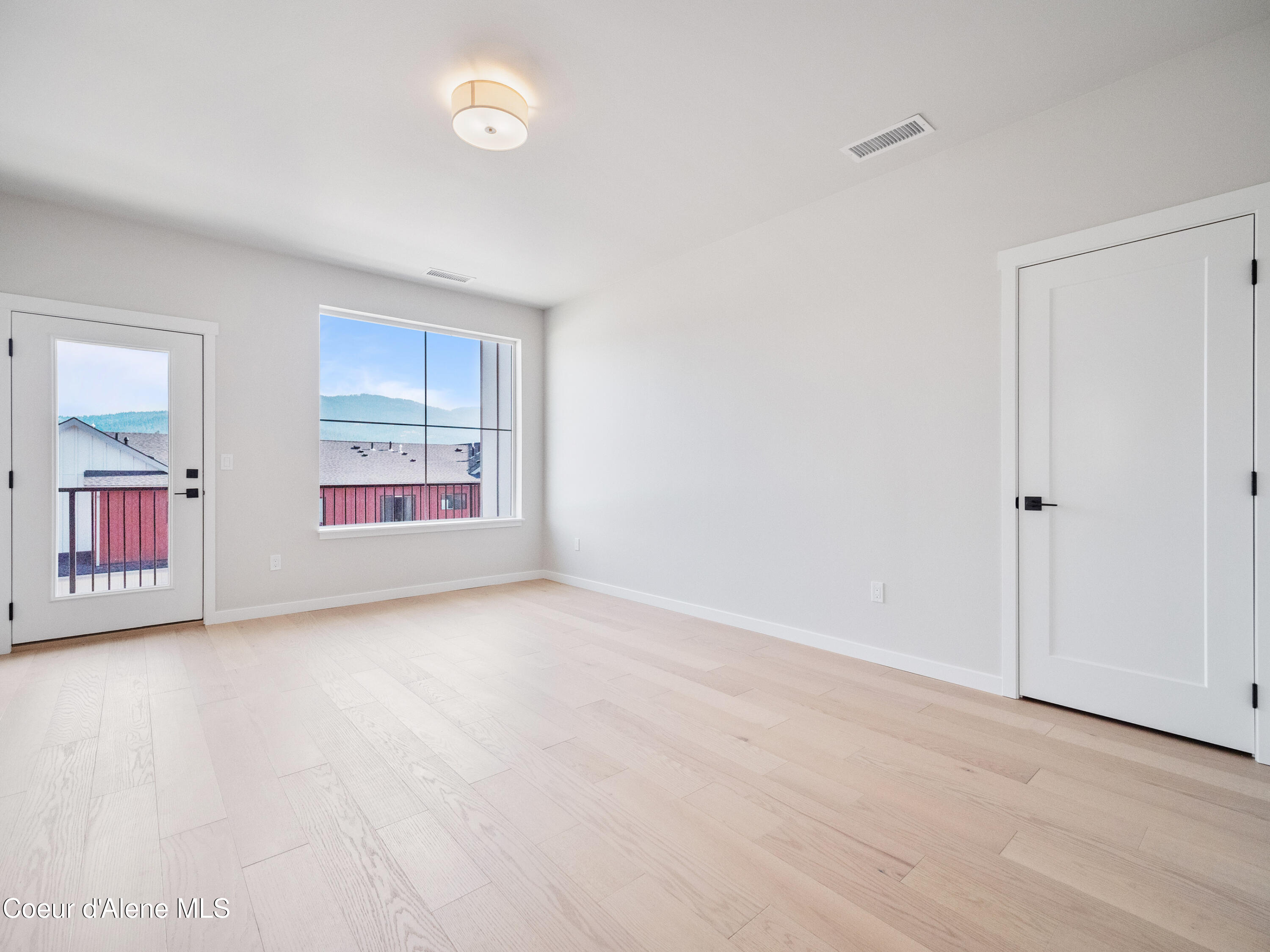 1035 E Railroad Ave, Post Falls, Idaho image 21