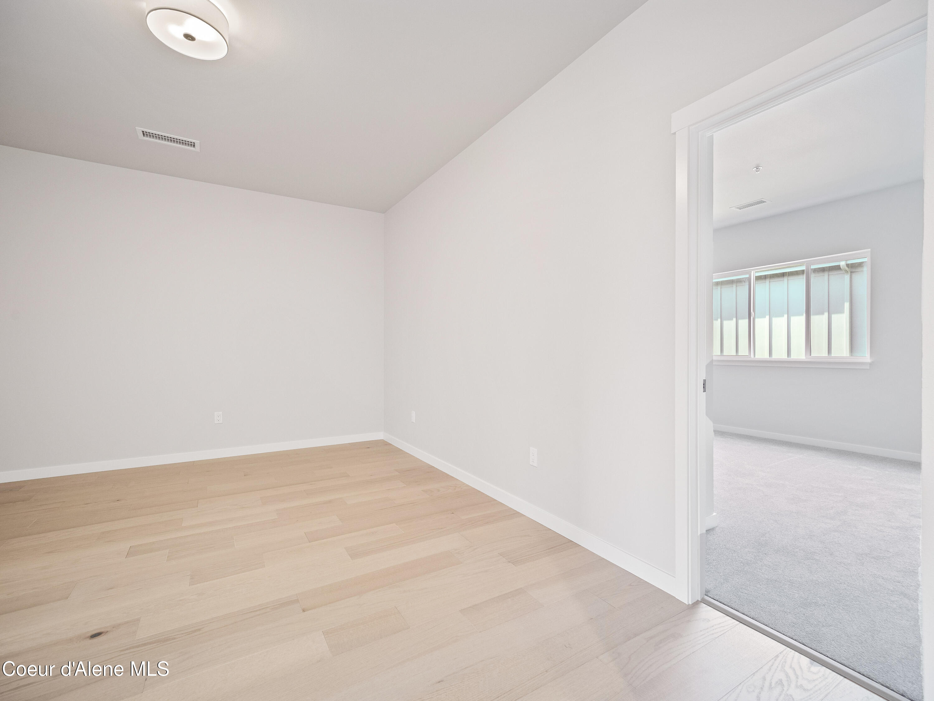 1035 E Railroad Ave, Post Falls, Idaho image 27