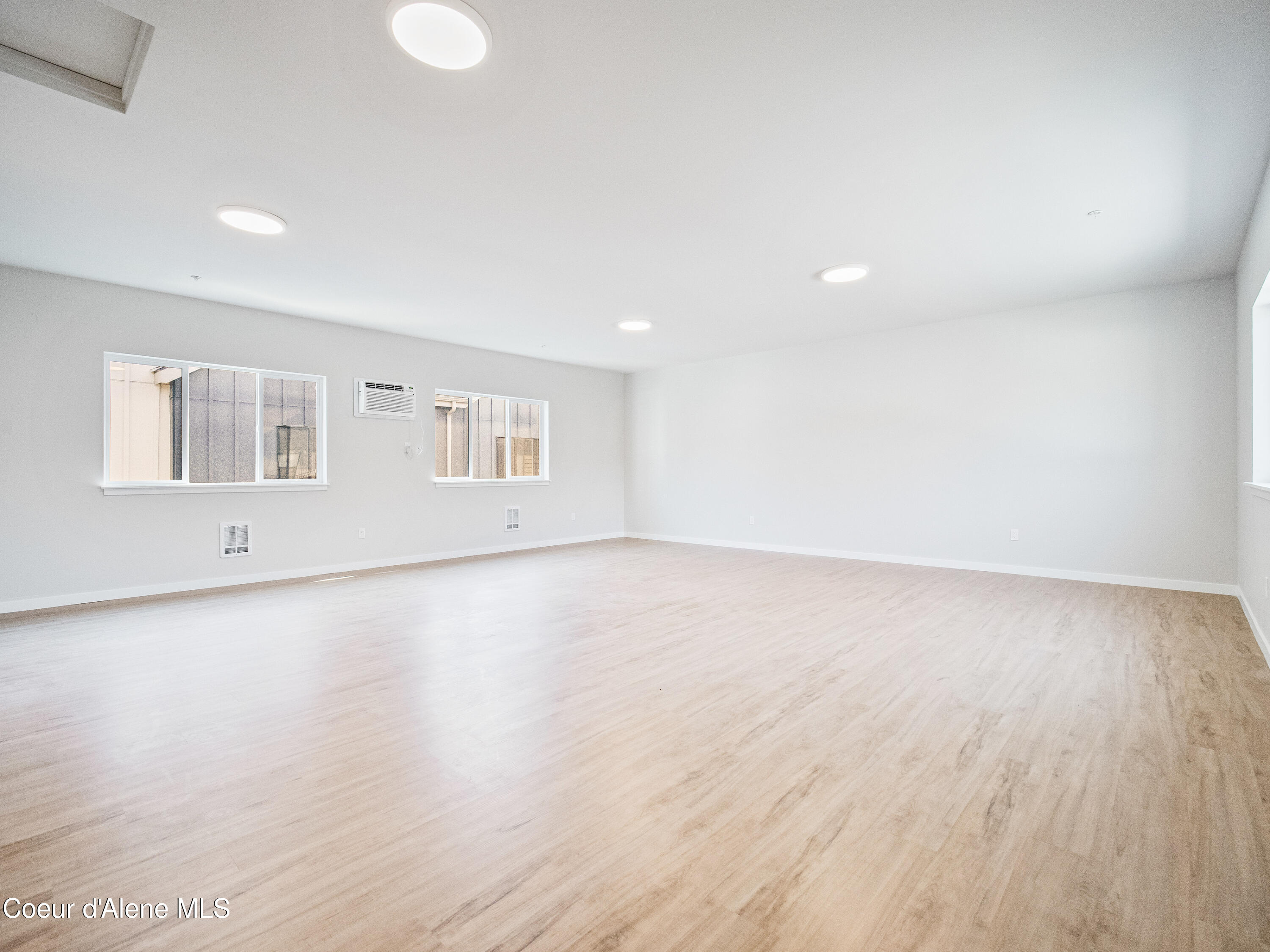 1035 E Railroad Ave, Post Falls, Idaho image 37