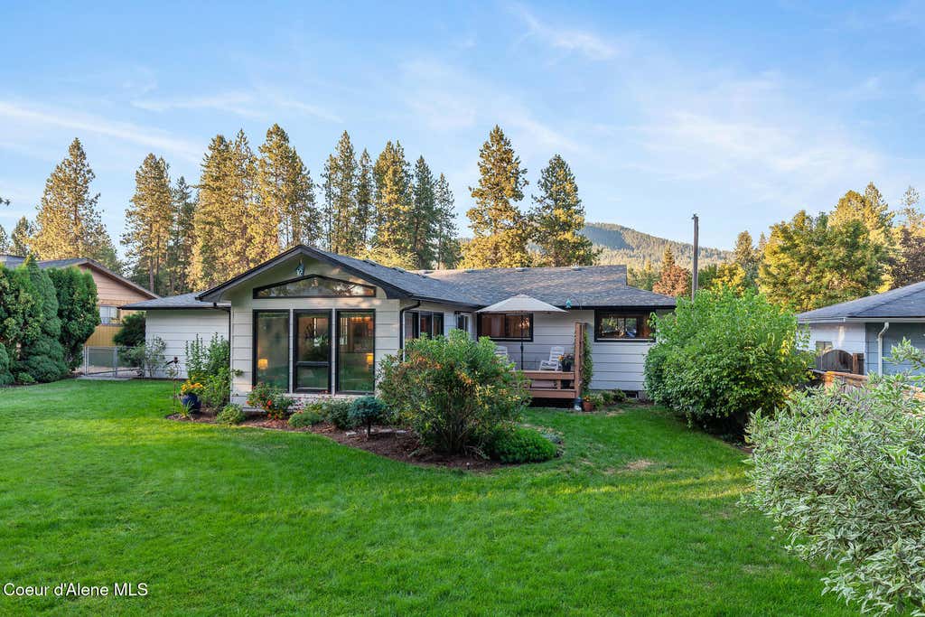Photo of 3307 Pine Hill Hill, Coeur dAlene, ID 83815 (MLS # 26-6745)