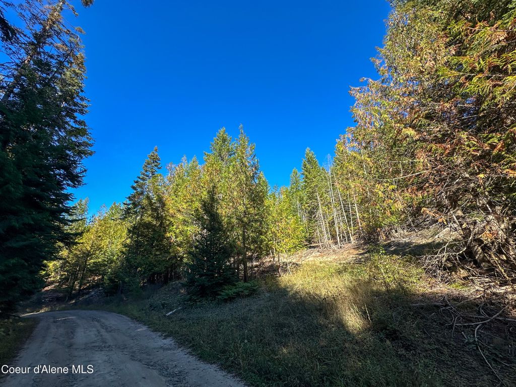 Photo of NNA Santa Fe, Bonners Ferry, ID 83805 (MLS # 25-10140)