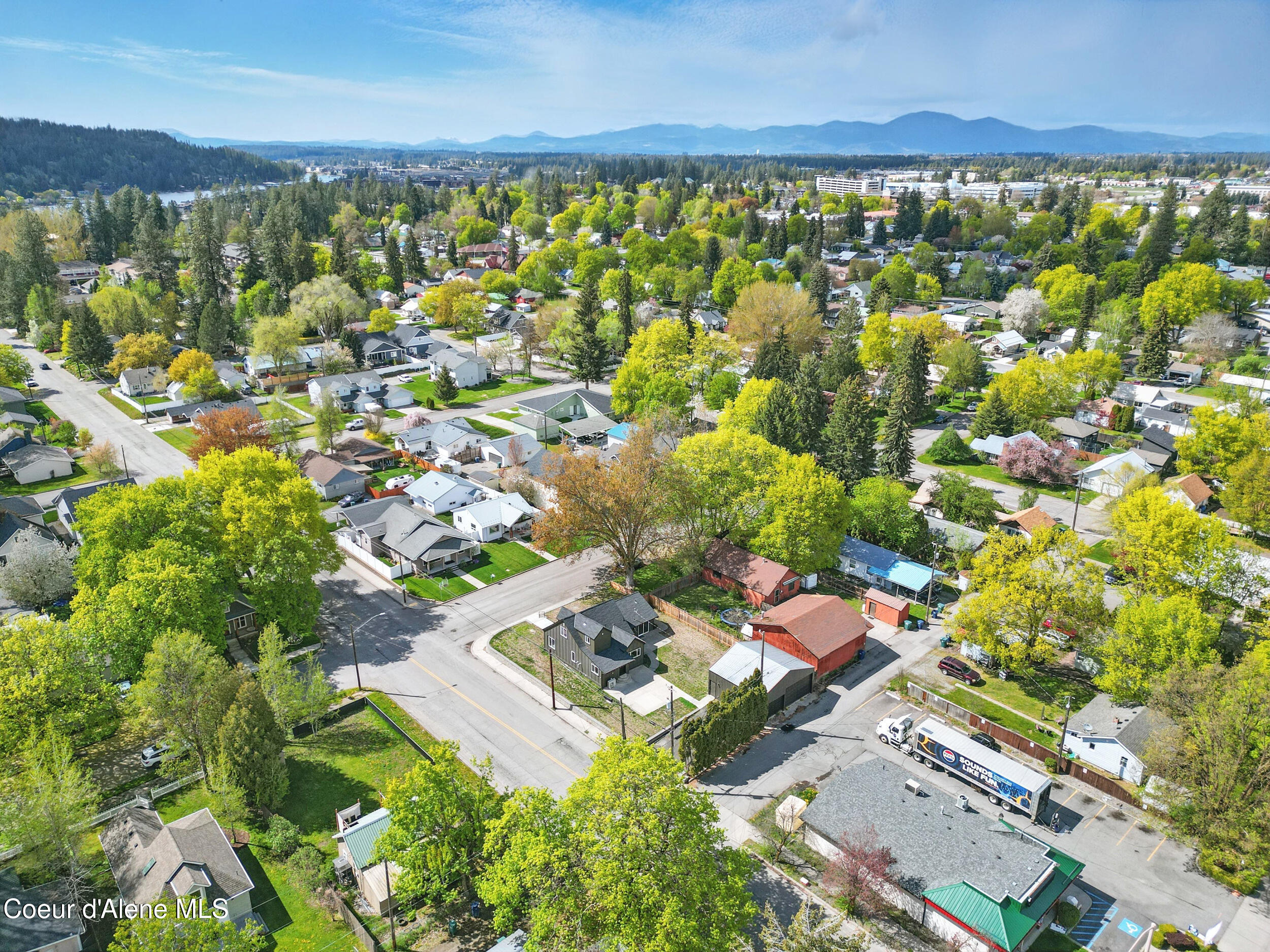 1202 N A St, Coeur d'Alene, Idaho image 38