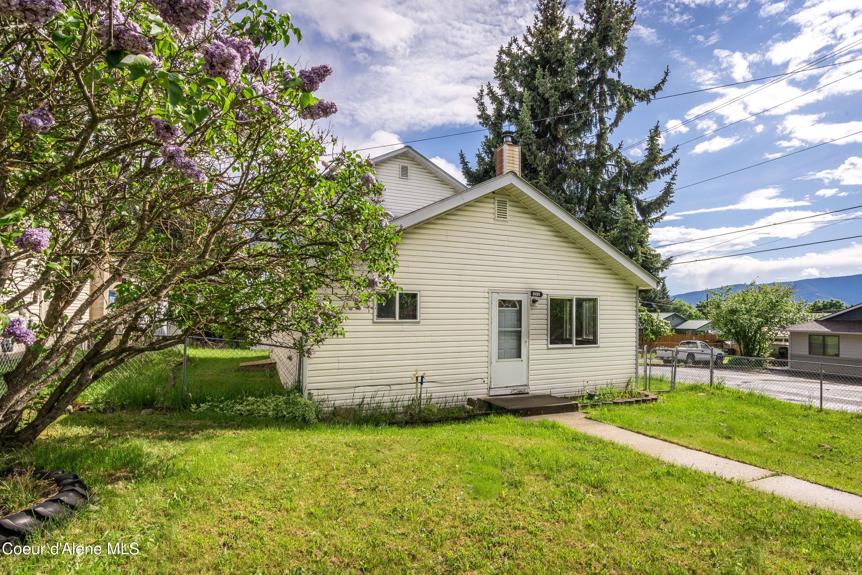 6491 Tyler St, Bonners Ferry, Idaho image 1