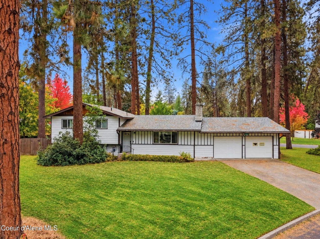 Photo of 461 Park DR, Post Falls, ID 83854 (MLS # 26-10148)