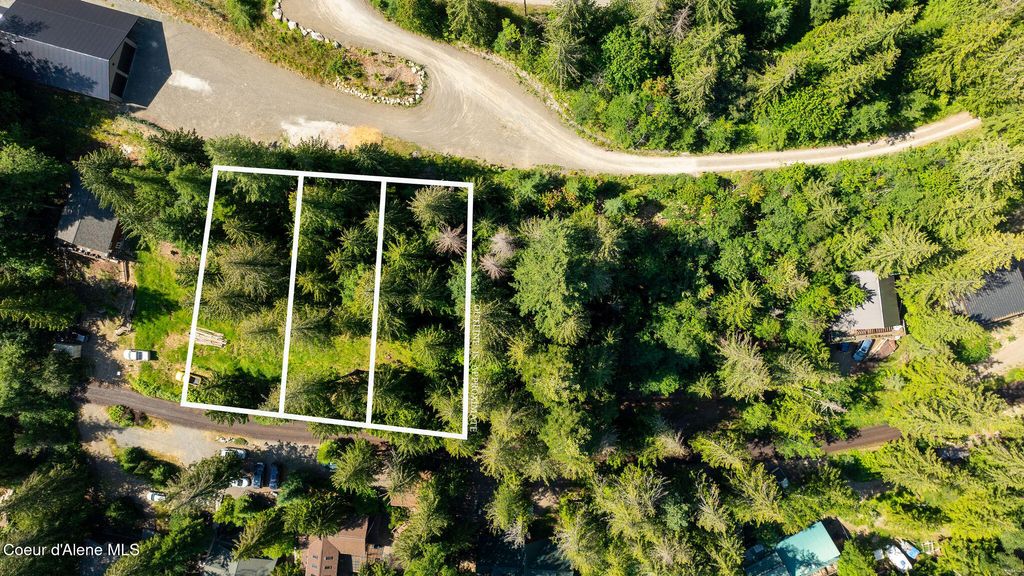 Photo of NNA Bay Dr, Sagle, ID 83860 (MLS # 25-7146)