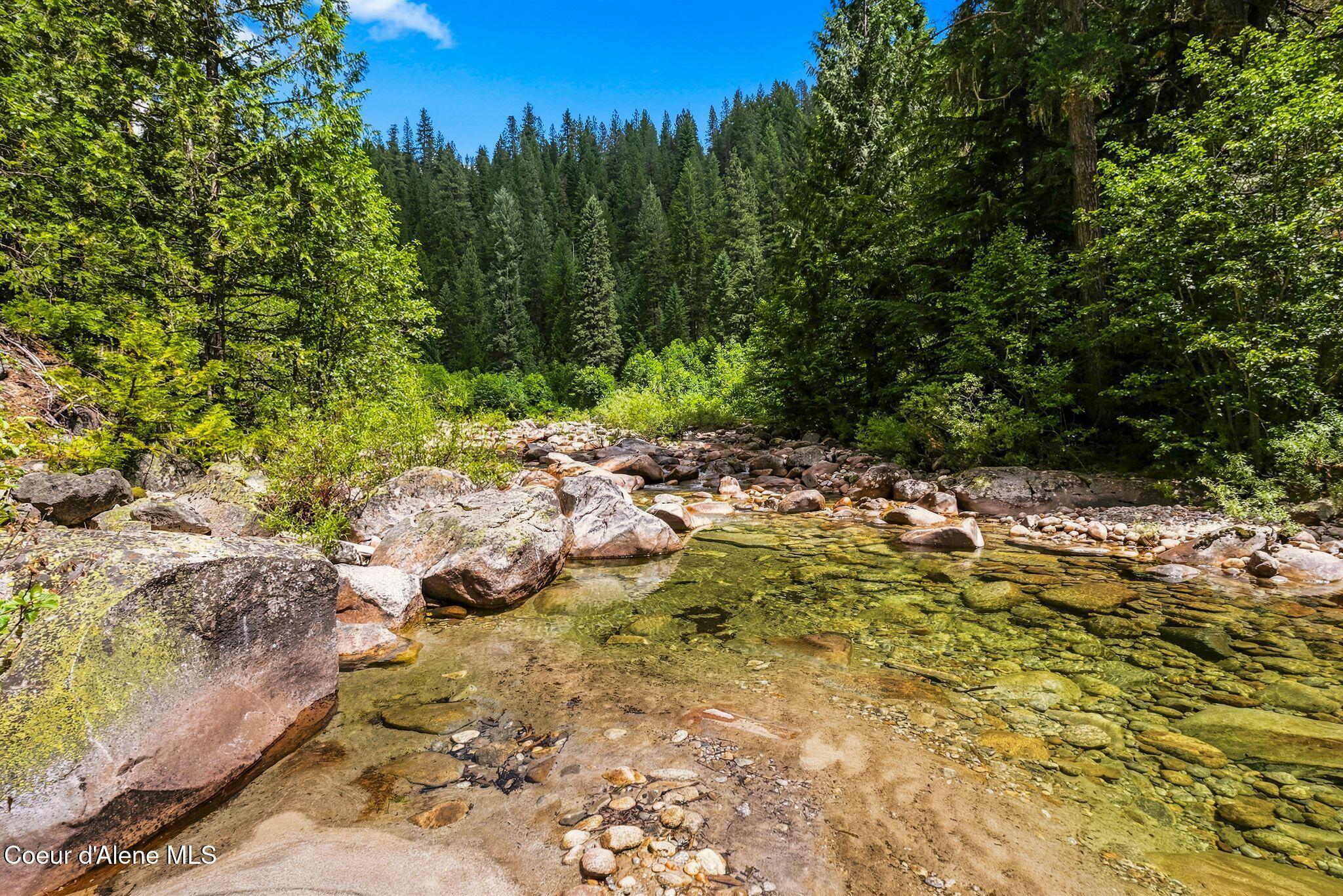 Photo 1 of 29 — NNA Lantern Ln, Sandpoint, ID 83864