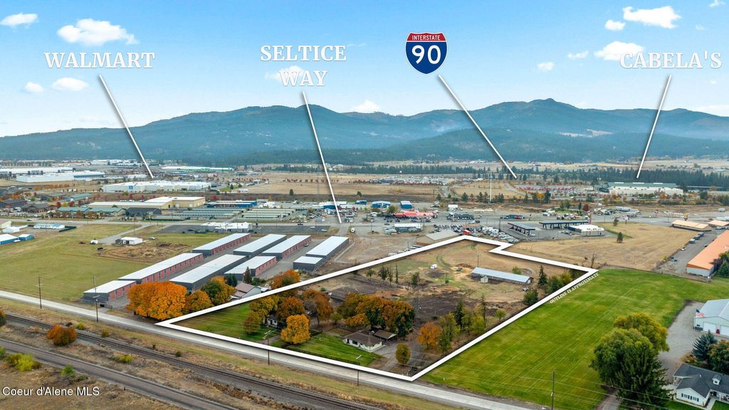 Photo of 8960 ANTE Rd, Post Falls, ID 83854 (MLS # 25-10621)