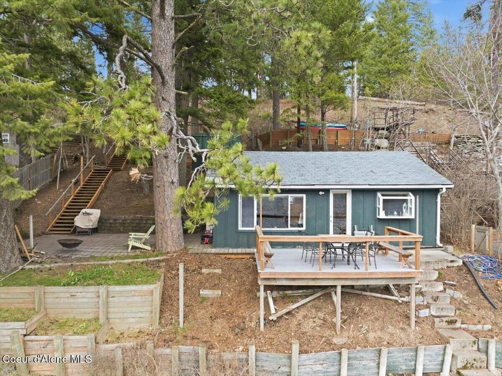 Photo of 5822 Boathaven Ln, Rathdrum, ID 83858 (MLS # 26-2608)