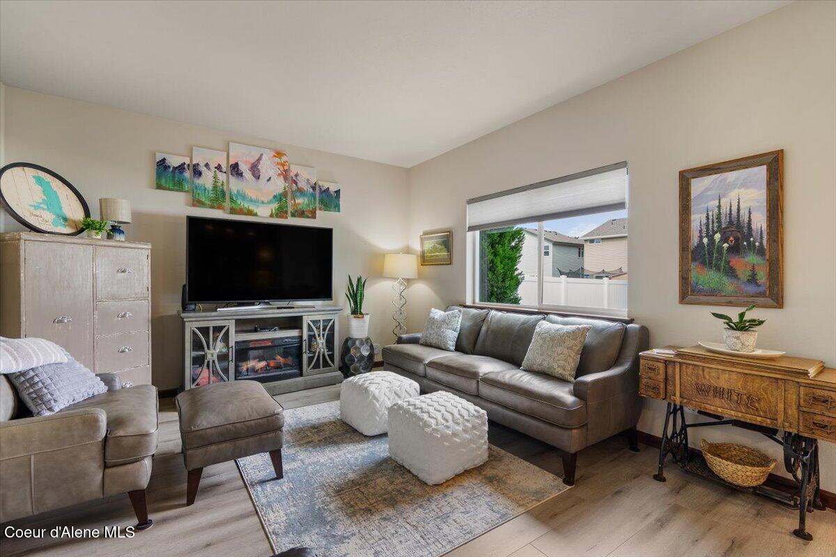8279 N Wentworth St, Post Falls, Idaho image 8