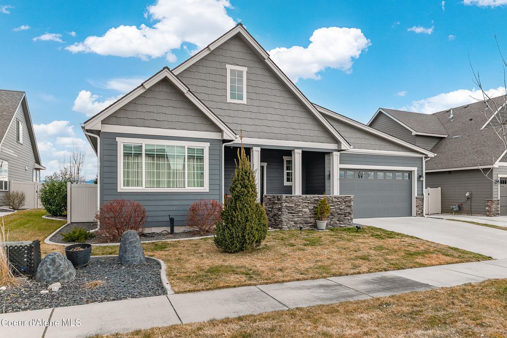 Photo of 4671 Alopex Ln, Post Falls, ID 83854 (MLS # 26-1940)