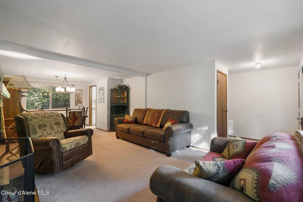 Photo of 256 Vedelwood Dr, Sandpoint, ID 83864 (MLS # 26-1120)