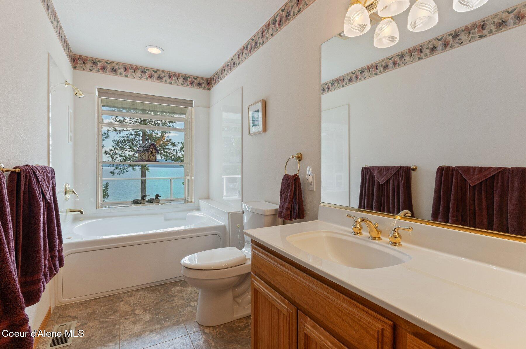 212 W Ponder Point Dr Dr, Sandpoint, Alaska image 19
