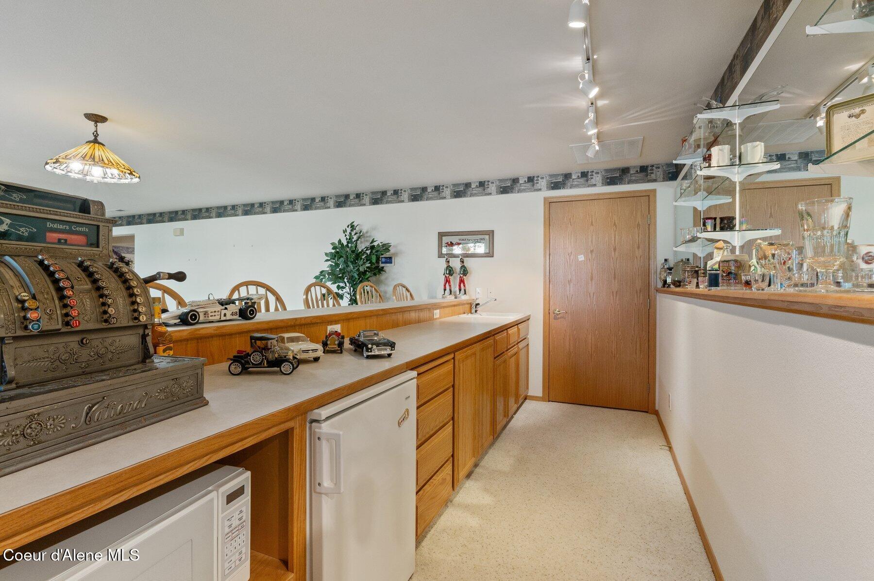 212 W Ponder Point Dr Dr, Sandpoint, Alaska image 11