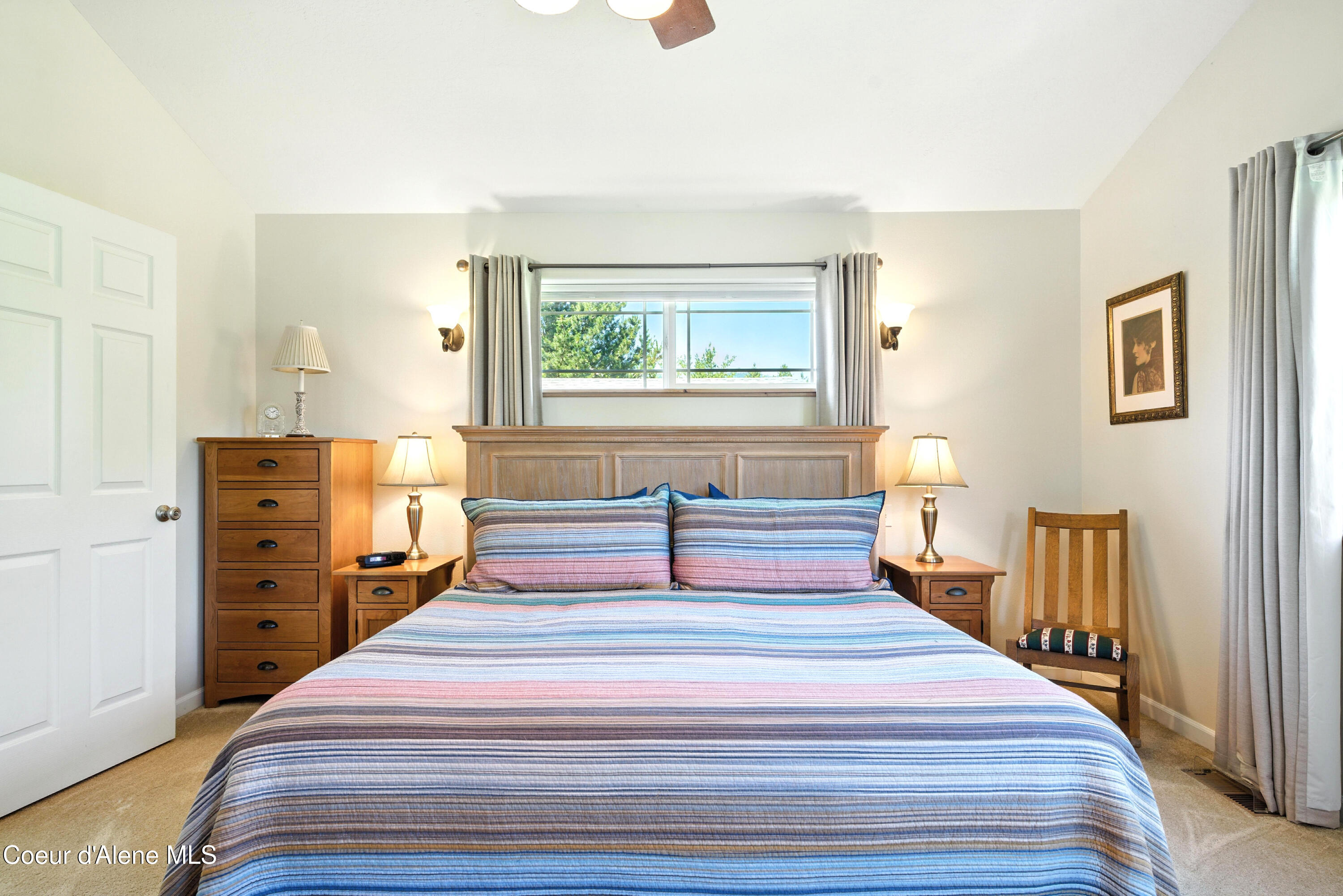 Sagle, Idaho 83860, United States, 4 Bedrooms Bedrooms, ,3 BathroomsBathrooms,Residential,Active,167150