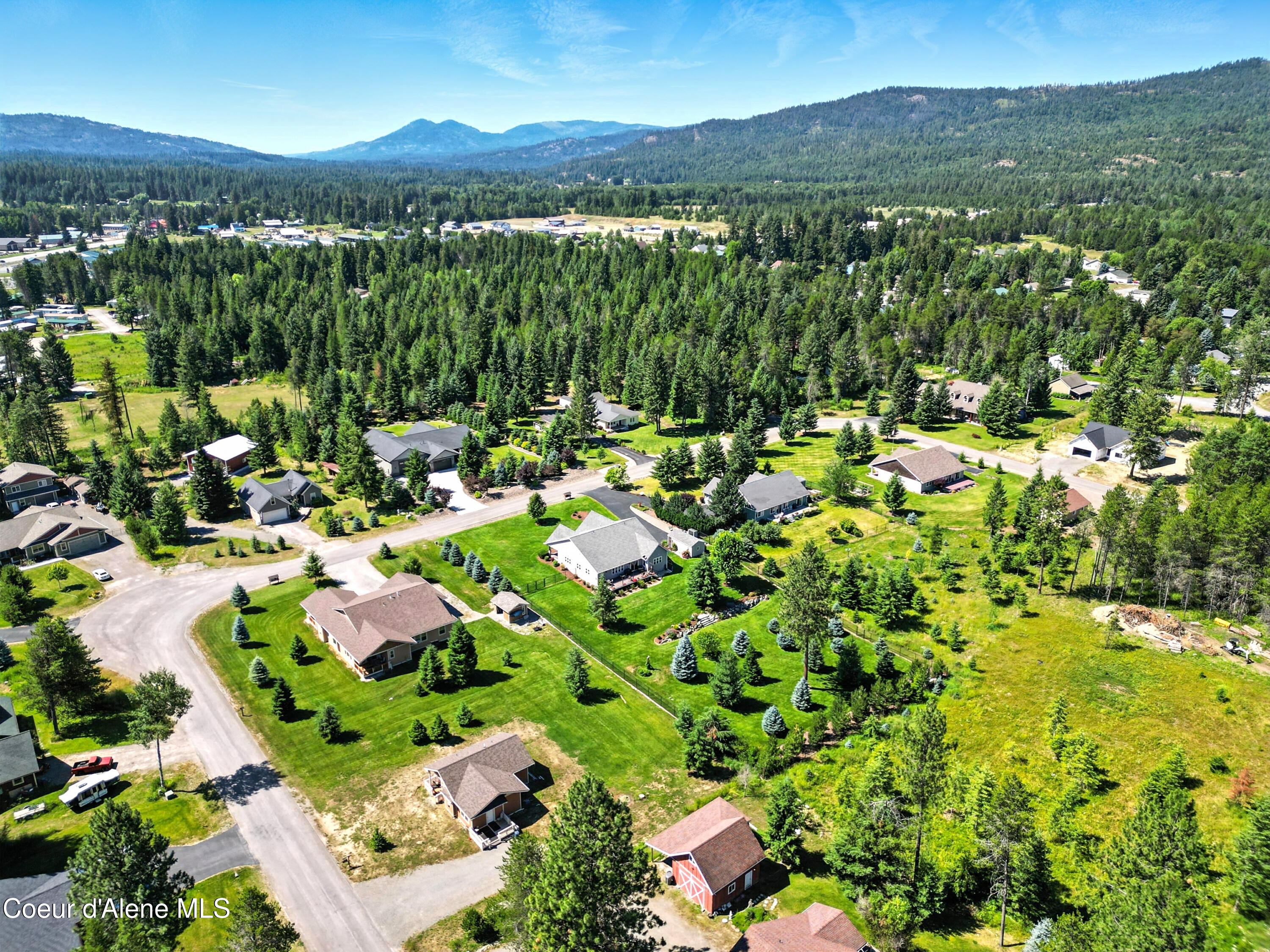 Sagle, Idaho 83860, United States, 4 Bedrooms Bedrooms, ,3 BathroomsBathrooms,Residential,Active,167150