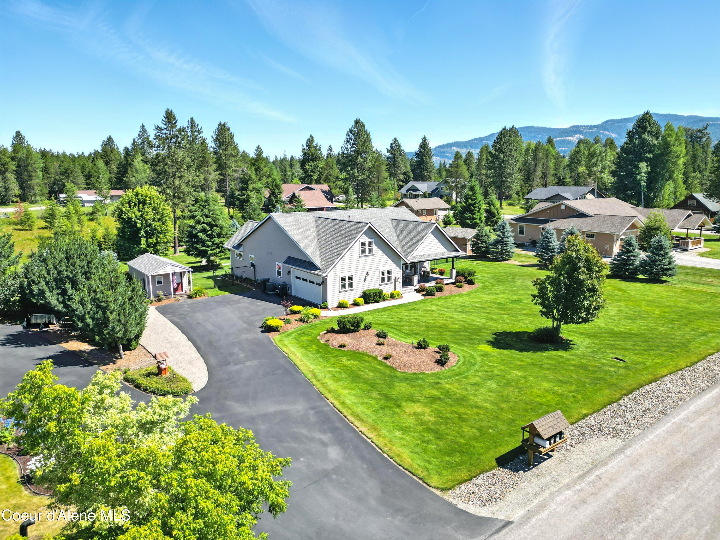 Sagle, Idaho 83860, United States, 4 Bedrooms Bedrooms, ,3 BathroomsBathrooms,Residential,Active,167150