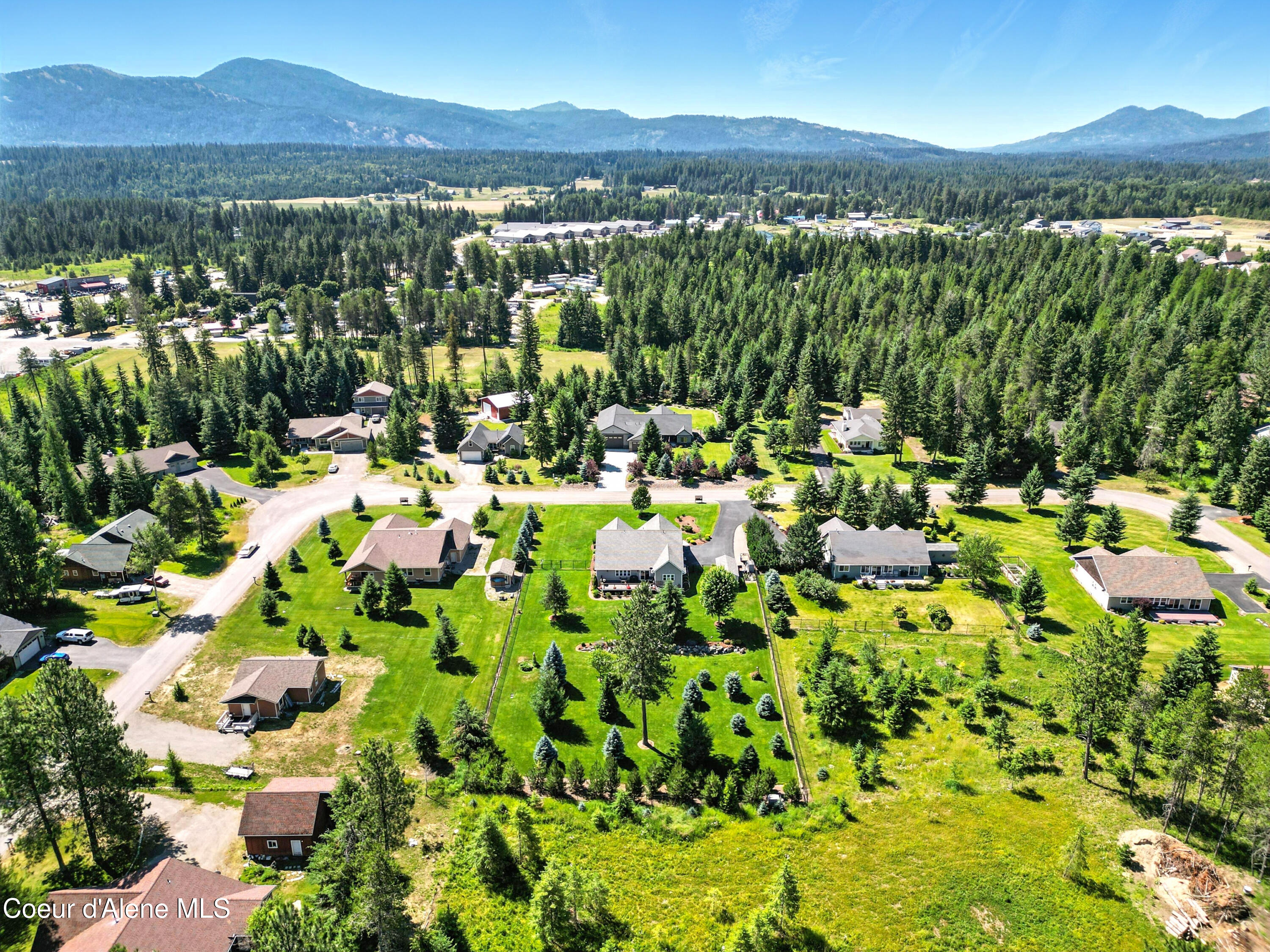 Sagle, Idaho 83860, United States, 4 Bedrooms Bedrooms, ,3 BathroomsBathrooms,Residential,Active,167150