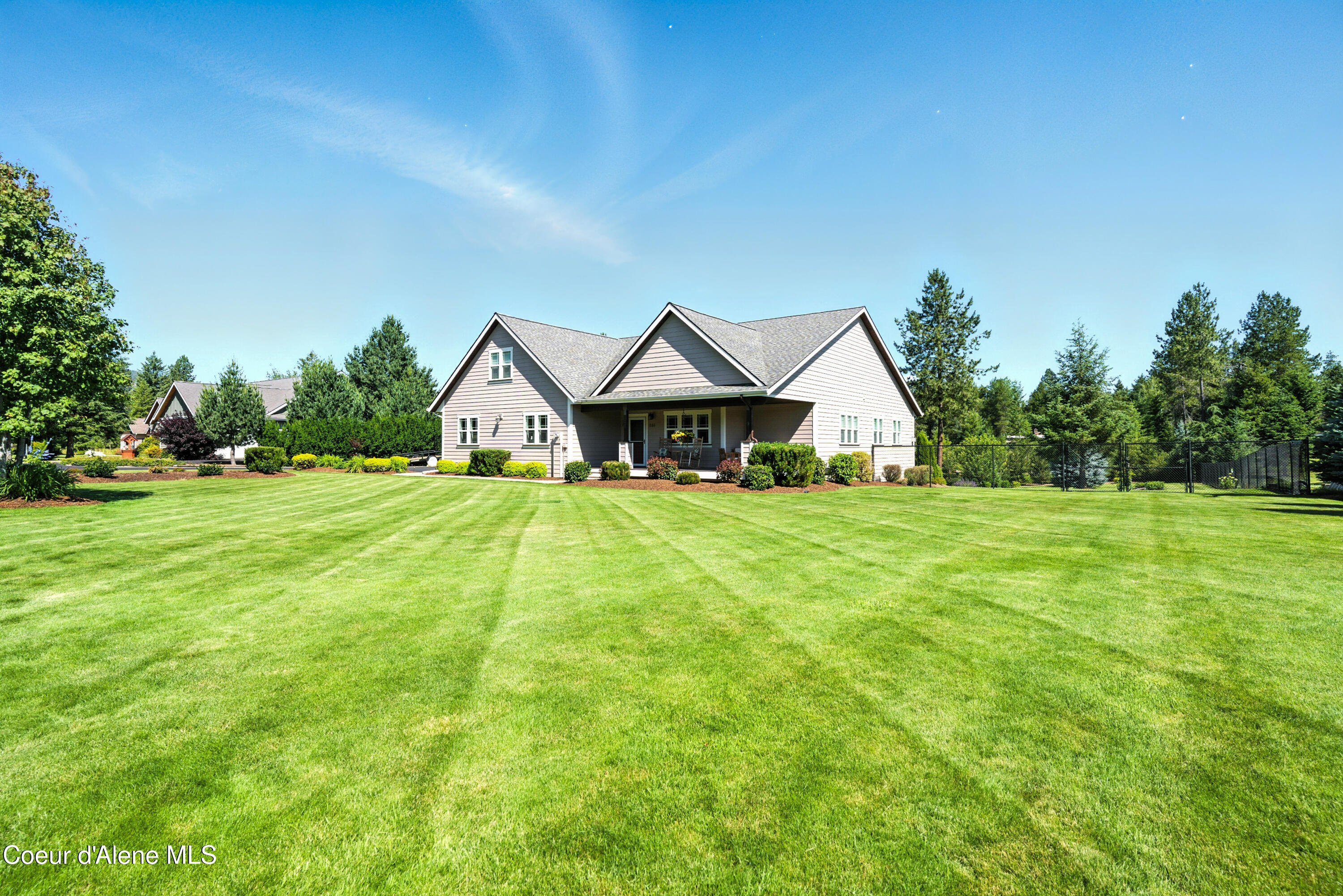 Sagle, Idaho 83860, United States, 4 Bedrooms Bedrooms, ,3 BathroomsBathrooms,Residential,Active,167150