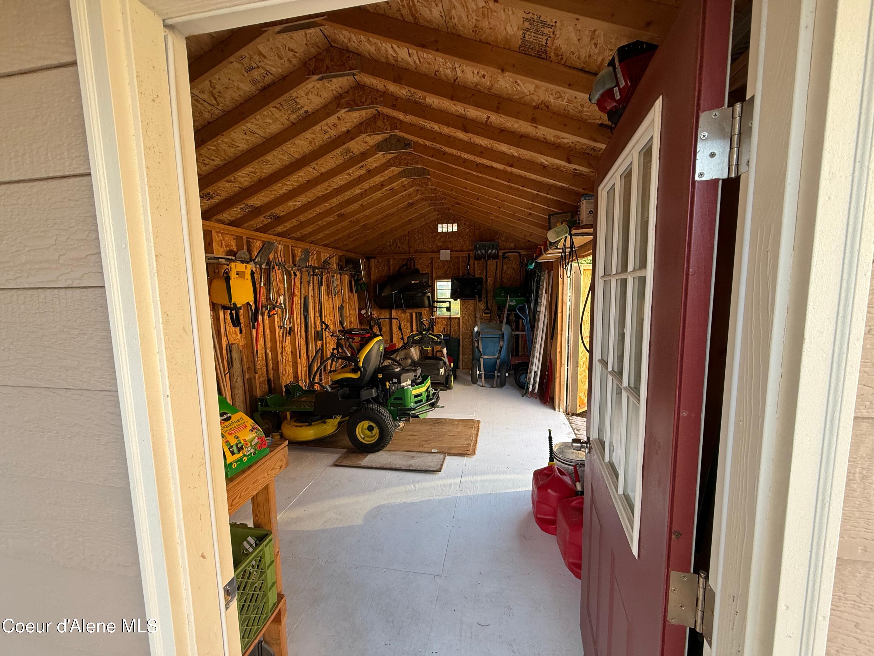 Sagle, Idaho 83860, United States, 4 Bedrooms Bedrooms, ,3 BathroomsBathrooms,Residential,Active,167150