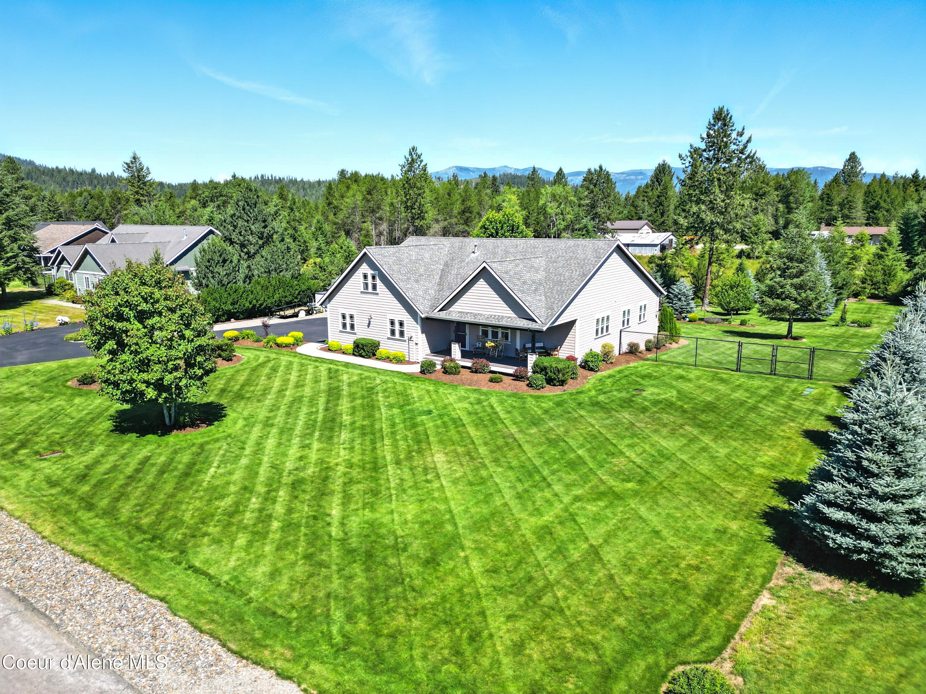 Sagle, Idaho 83860, United States, 4 Bedrooms Bedrooms, ,3 BathroomsBathrooms,Residential,Active,167150