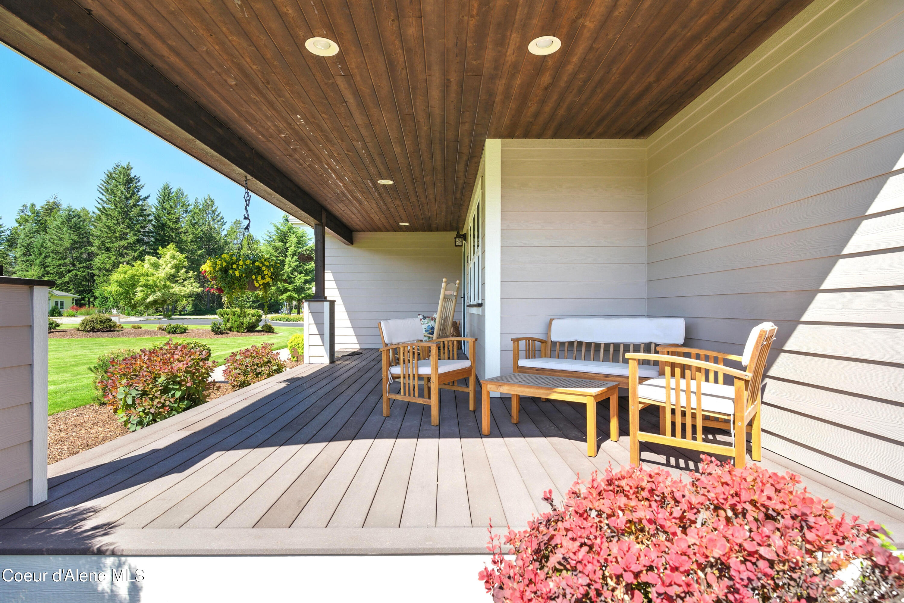 Sagle, Idaho 83860, United States, 4 Bedrooms Bedrooms, ,3 BathroomsBathrooms,Residential,Active,167150