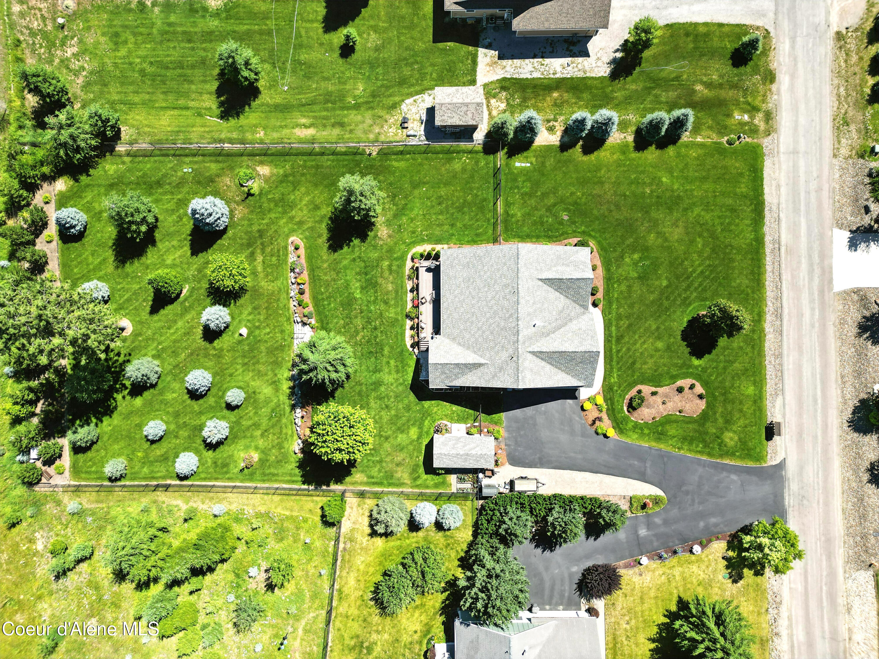 Sagle, Idaho 83860, United States, 4 Bedrooms Bedrooms, ,3 BathroomsBathrooms,Residential,Active,167150