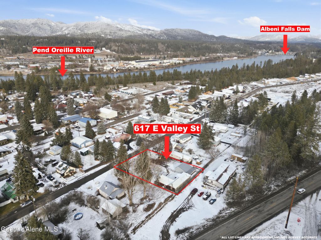 Photo of 617 Valley St, Oldtown, ID 83822 (MLS # 26-1551)