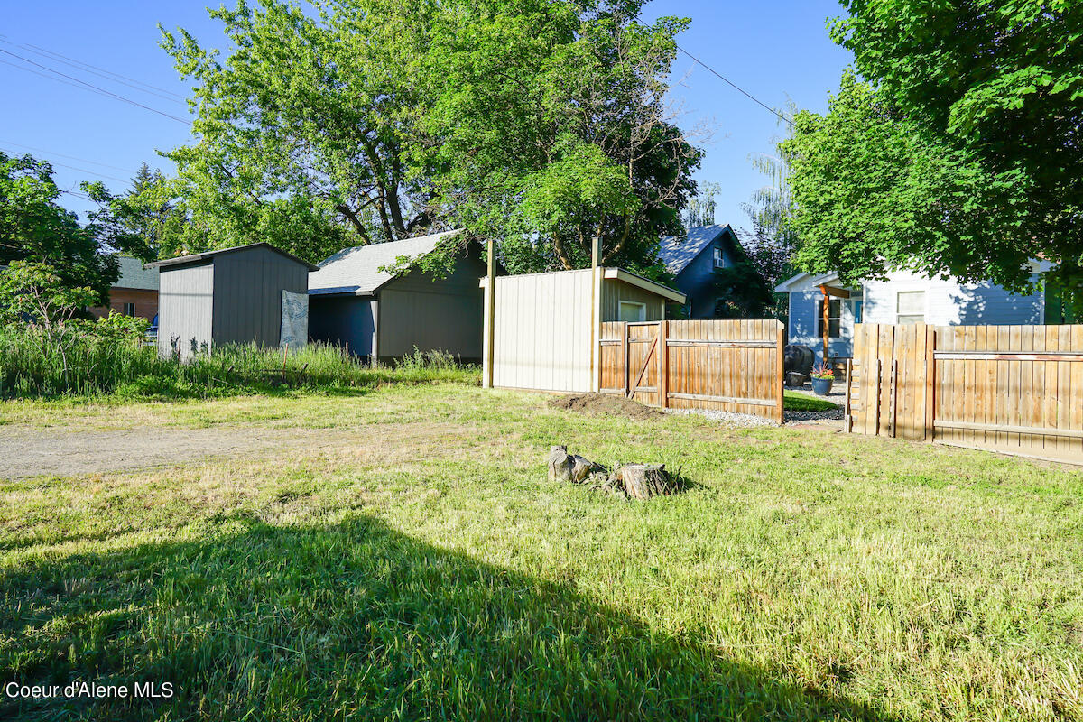 1039 N 3rd St, Coeur d'Alene, Alaska image 40