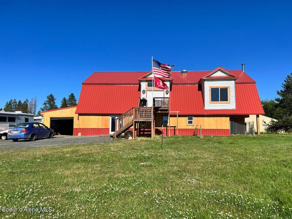 Photo of 571 Johns Creek Rd. Rd, Emida, ID 83861 (MLS # 25-7497)
