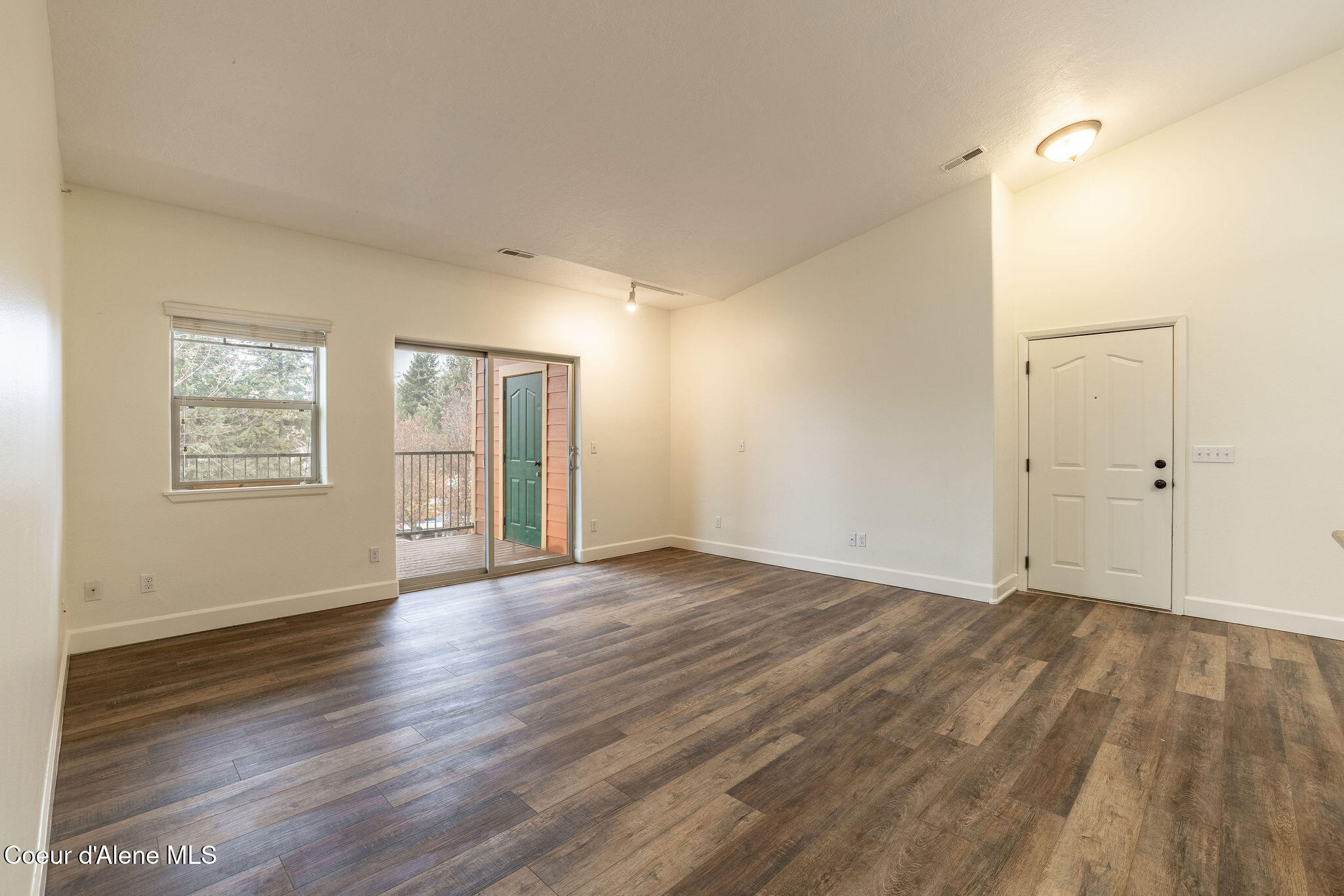 Coeur d'Alene, Idaho 83815, United States, 3 Bedrooms Bedrooms, ,2 BathroomsBathrooms,Residential,Active,29170