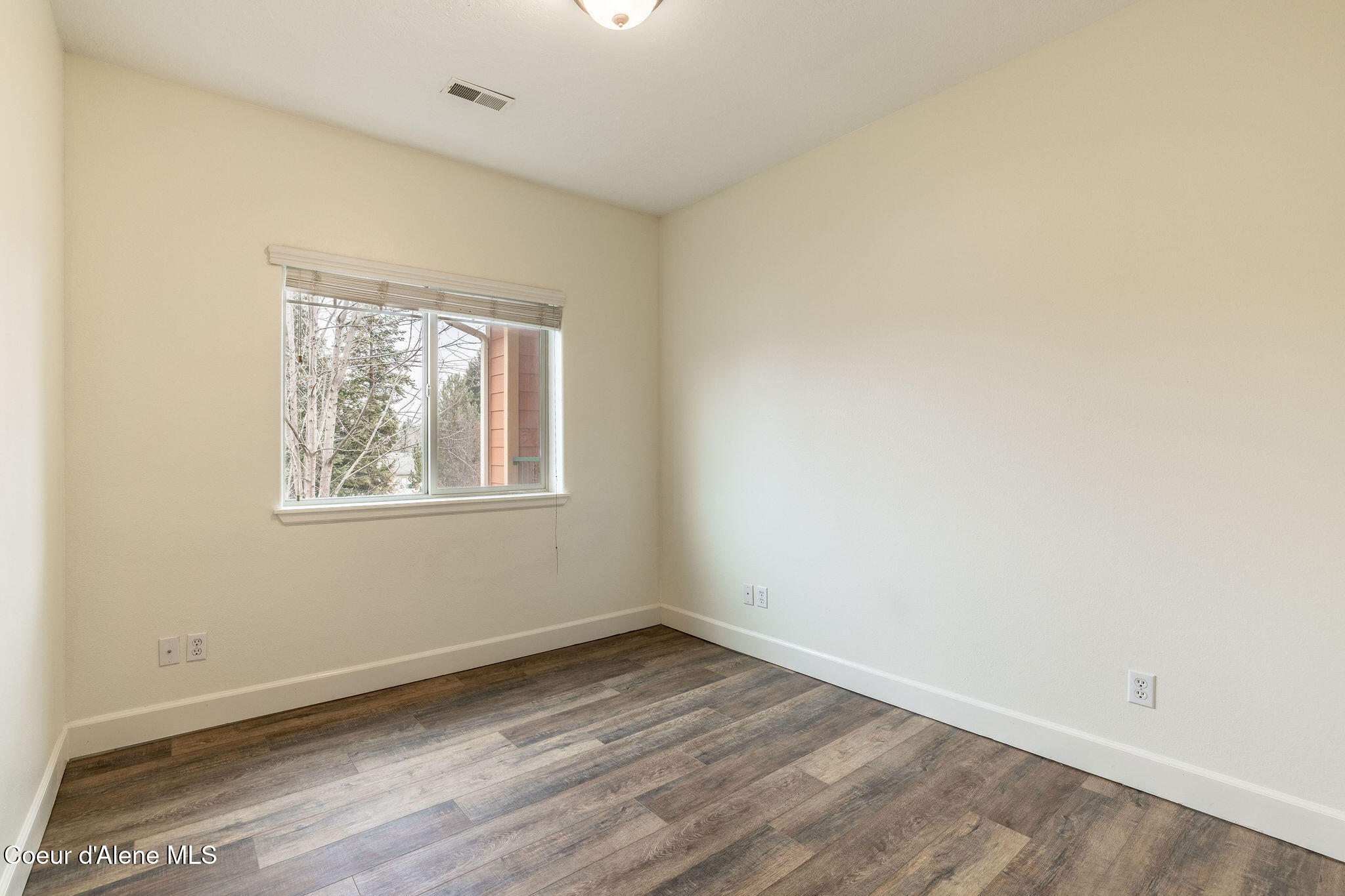 Coeur d'Alene, Idaho 83815, United States, 3 Bedrooms Bedrooms, ,2 BathroomsBathrooms,Residential,Active,29170