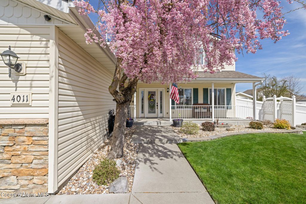 Photo of 4011 Princetown Ln, Coeur dAlene, ID 83815 (MLS # 26-3510)