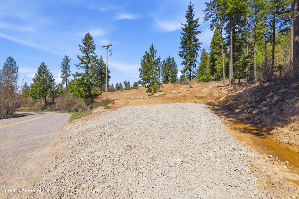 Photo of Lt 3 Hayden Lake Lake, Hayden, ID 83835 (MLS # 26-3490)