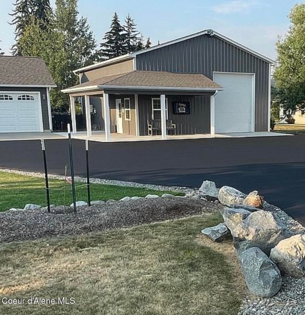 Photo of 65 Echo Dr, Bonners Ferry, ID 83805 (MLS # 26-1831)