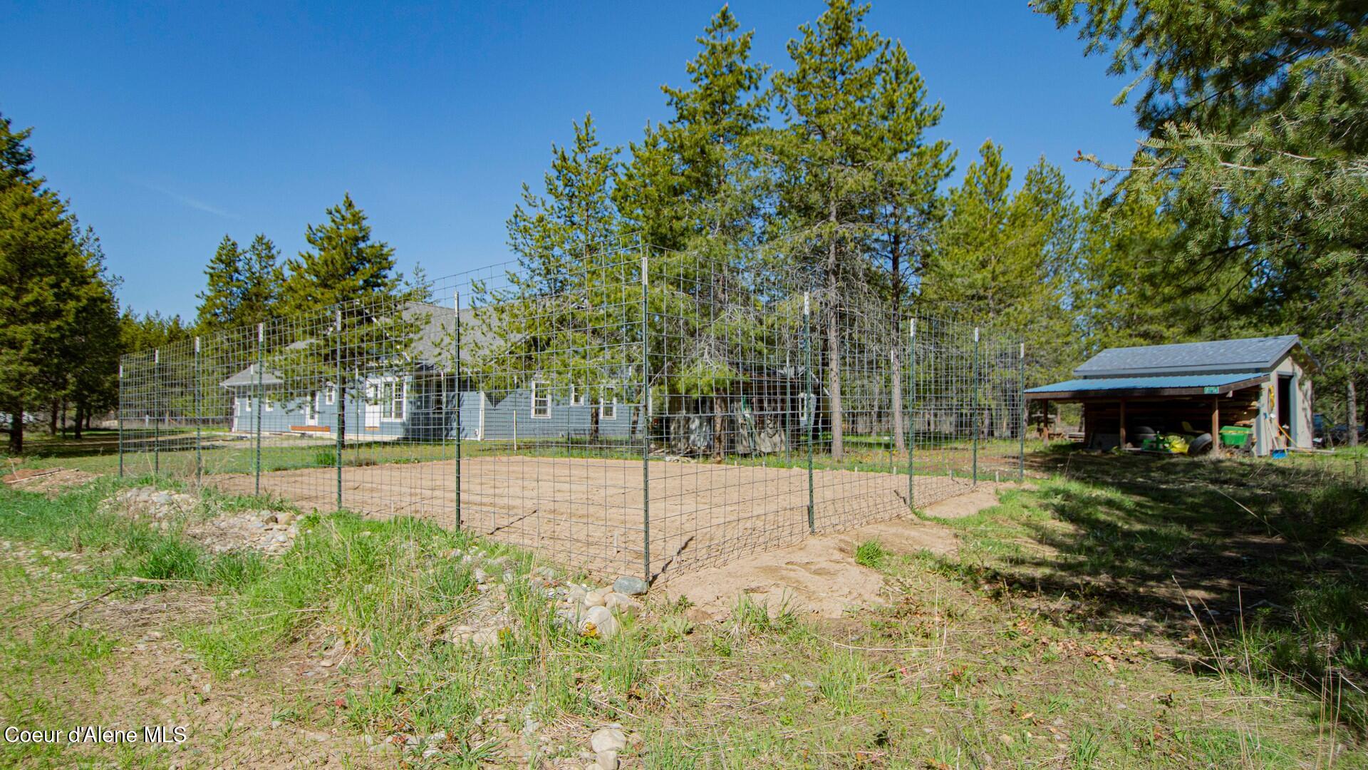 688 Champs Rd, Bonners Ferry, Alaska image 33