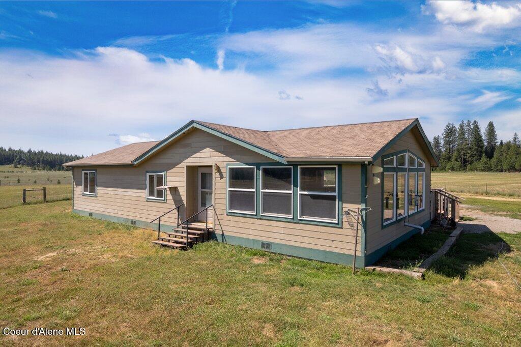 Photo of 51 Bowers TRL, Spirit Lake, ID 83869 (MLS # 26-9079)