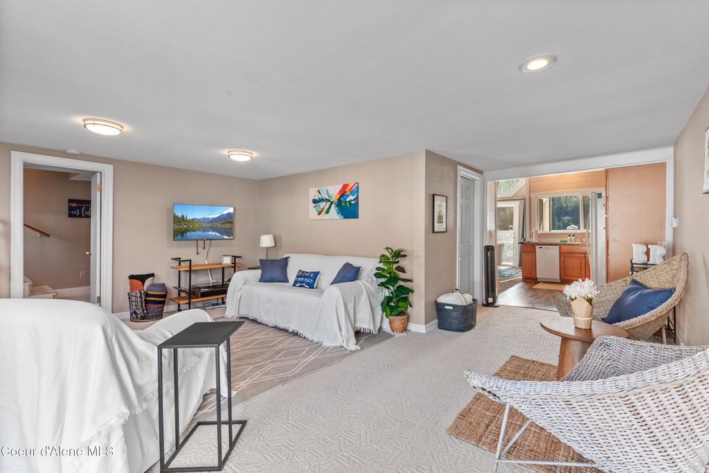 Photo of 16862 BOILEAUS G DOCK, Bayview, ID 83803 (MLS # 25-10028)