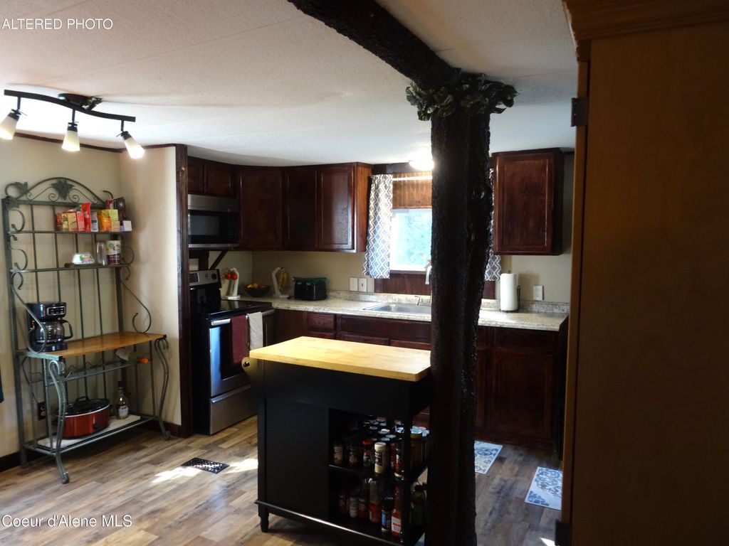 Photo of 552 Outback Loop, Spirit Lake, ID 83869 (MLS # 26-3669)