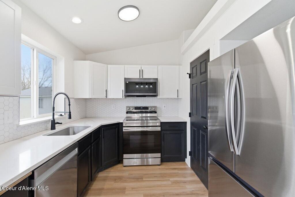 Photo of 2544 Chaumont Ln, Coeur dAlene, ID 83815 (MLS # 26-3763)