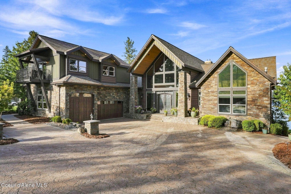 Photo of 11637 Riverview DR, Post Falls, ID 83854 (MLS # 26-8859)