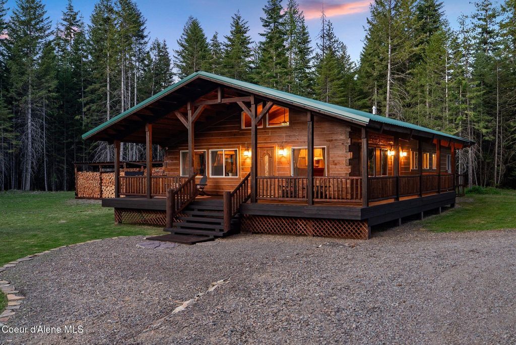 Photo of 6693 River RD, Clark Fork, ID 83811 (MLS # 26-4984)