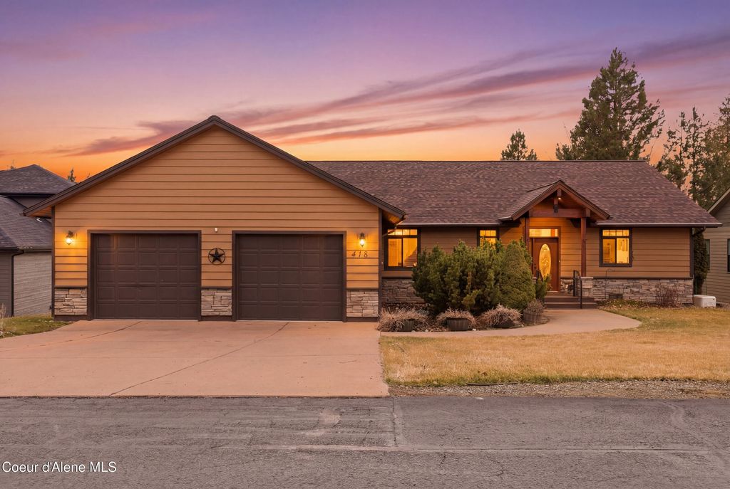 Photo of 418 Hanaford Rd, Blanchard, ID 83804 (MLS # 26-1939)